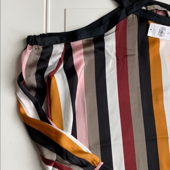 NWT Ann Taylor Loft Open Shoulder Silk Top S - Picture 2 of 7